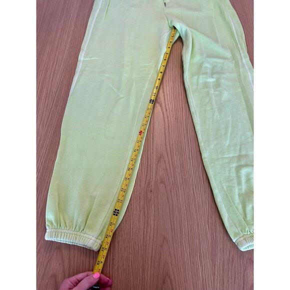 Old Navy Joggers size Small - Picture 3 of 7